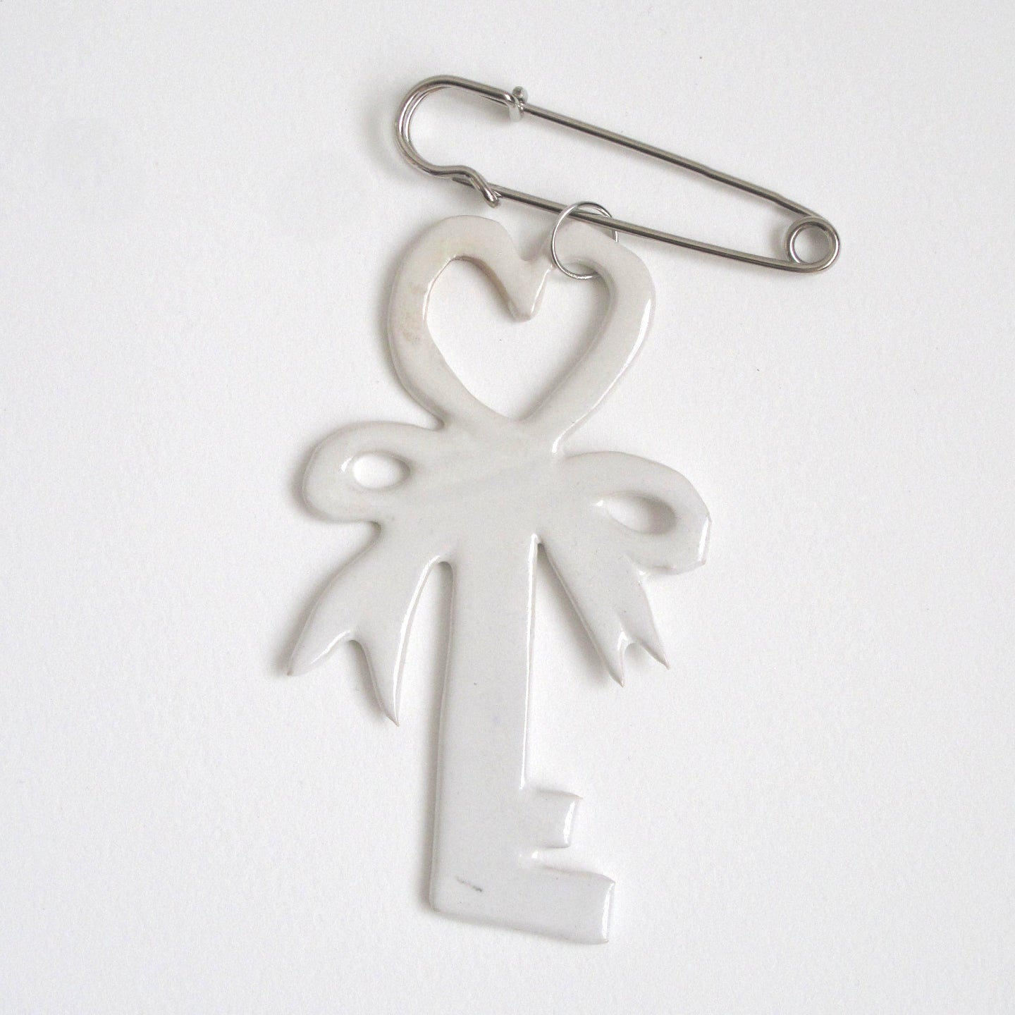 002 Key